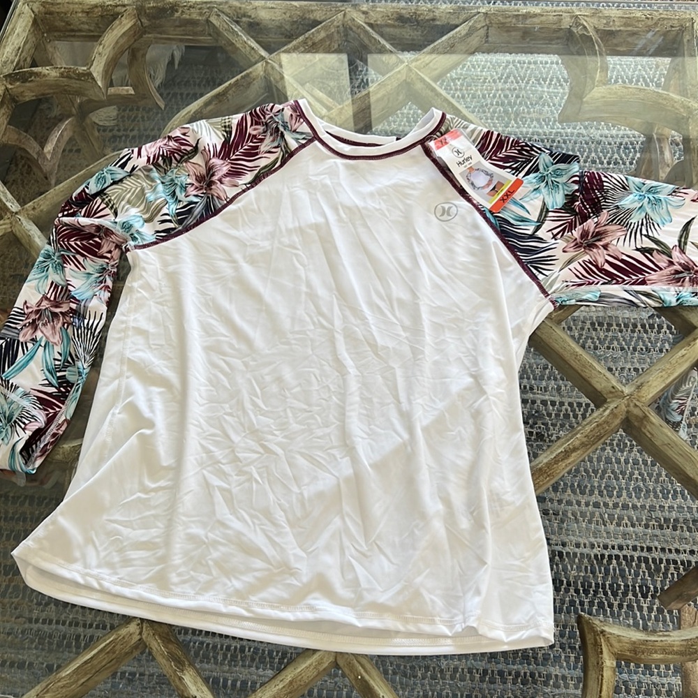 HURLEY RASH GUARD